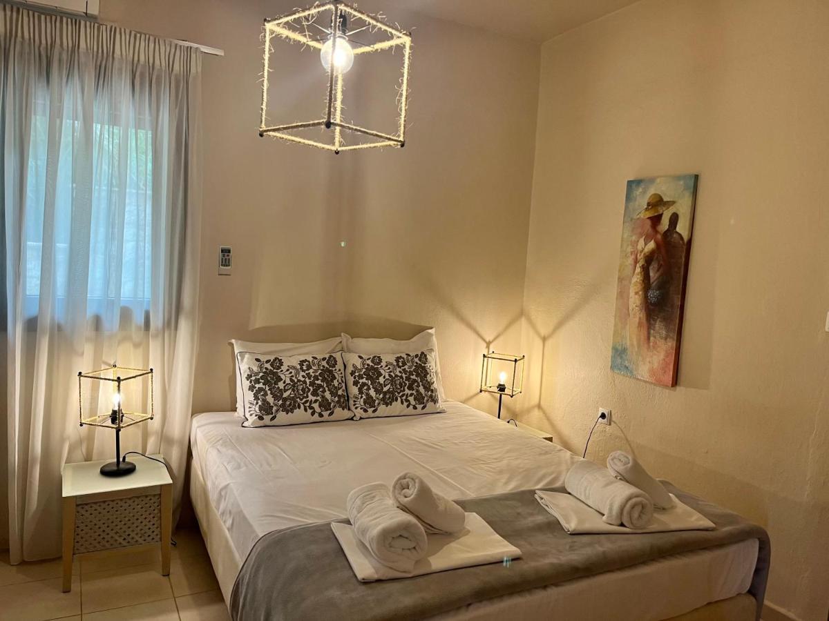 The Beach House - Apartments & Studios (Adults Only) Afytos Eksteriør bilde