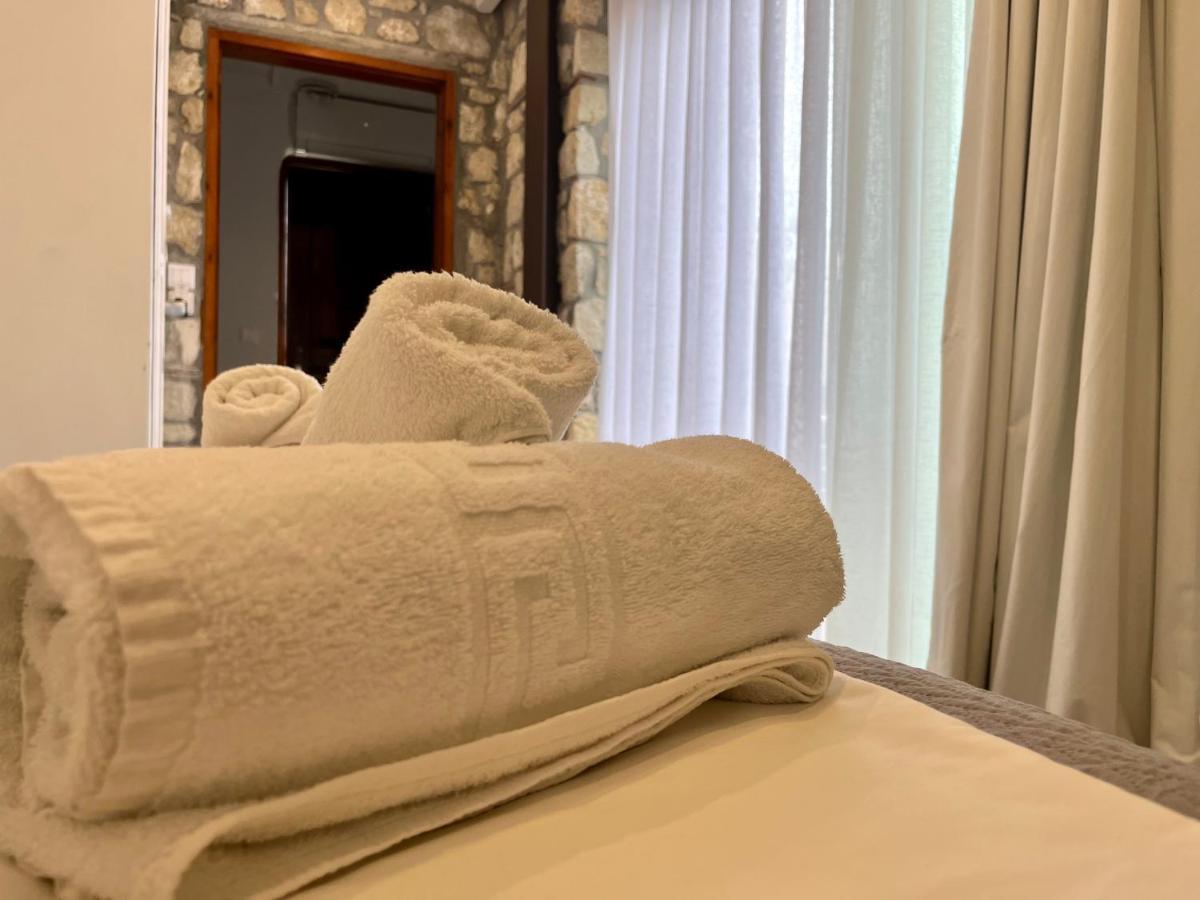 The Beach House - Apartments & Studios (Adults Only) Afytos Eksteriør bilde