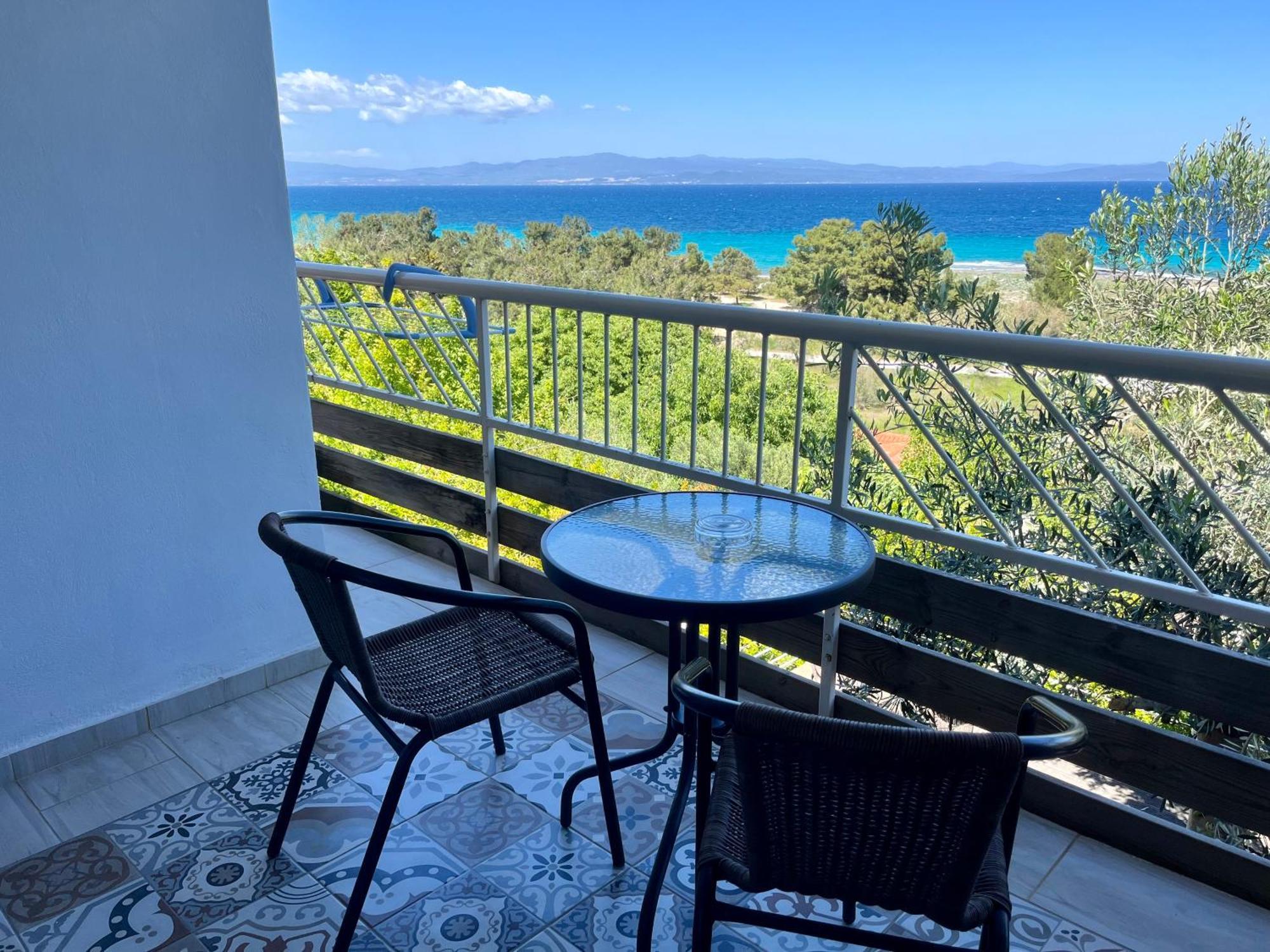 The Beach House - Apartments & Studios (Adults Only) Afytos Eksteriør bilde