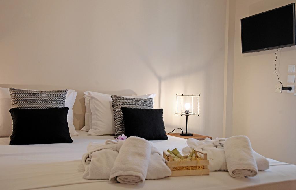 The Beach House - Apartments & Studios (Adults Only) Afytos Eksteriør bilde