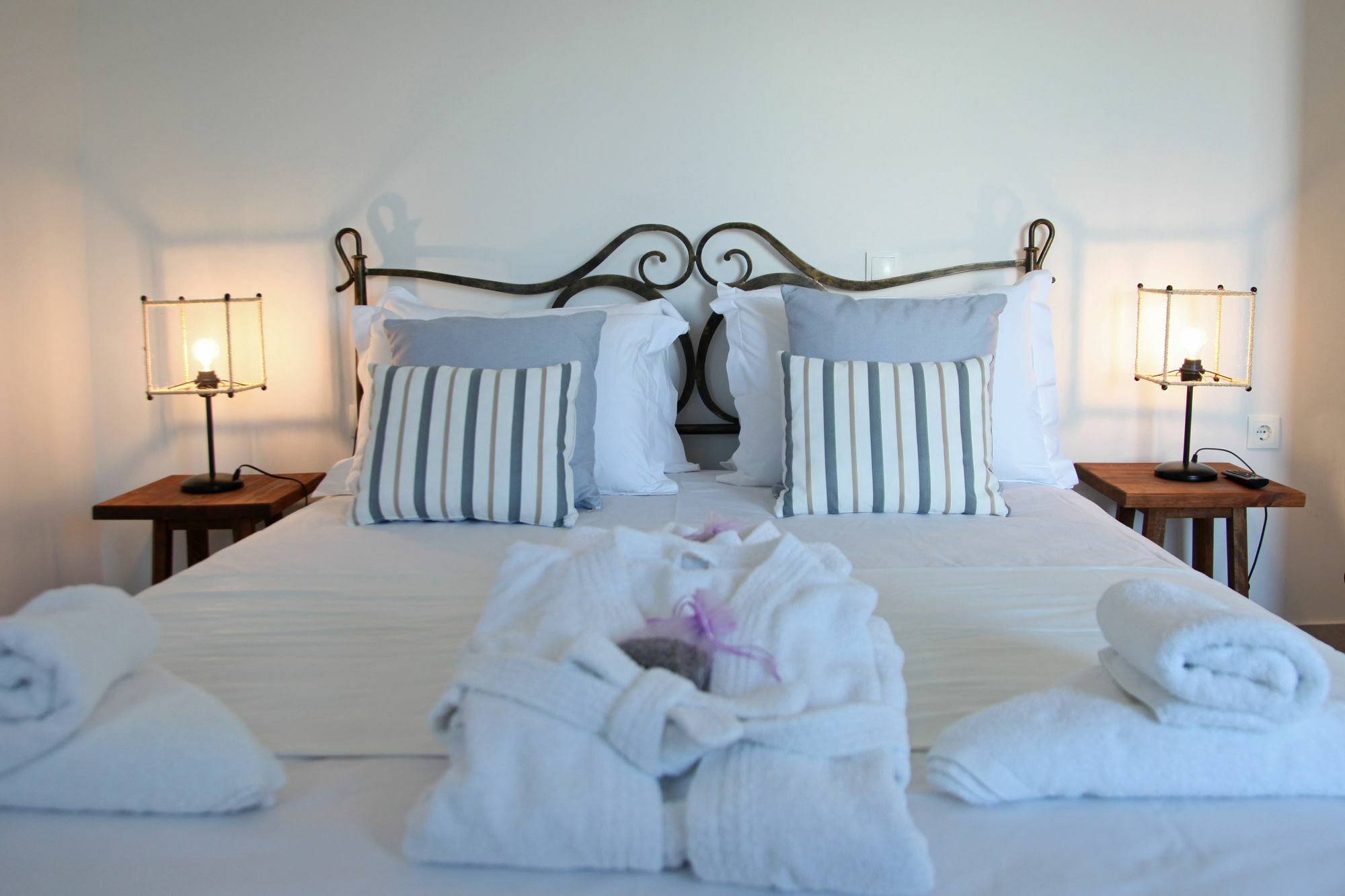 The Beach House - Apartments & Studios (Adults Only) Afytos Eksteriør bilde